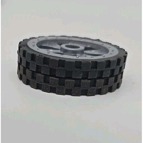 2 Knex Tires Small 1.75" Silver Spoke Wheels  K'nex Replacement Parts Replace - Picture 4 of 6